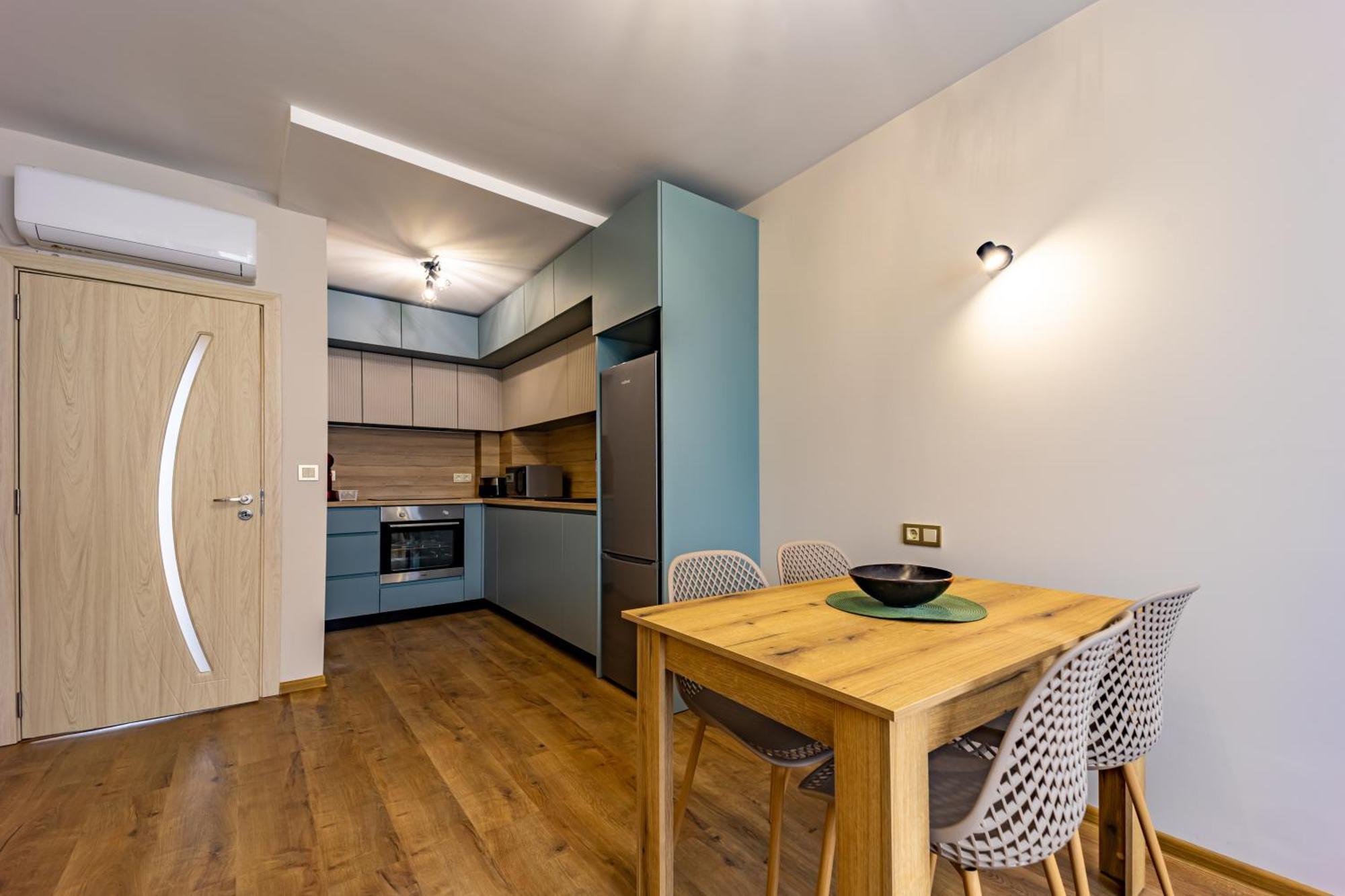 City Center Apartments Кирджалі Екстер'єр фото